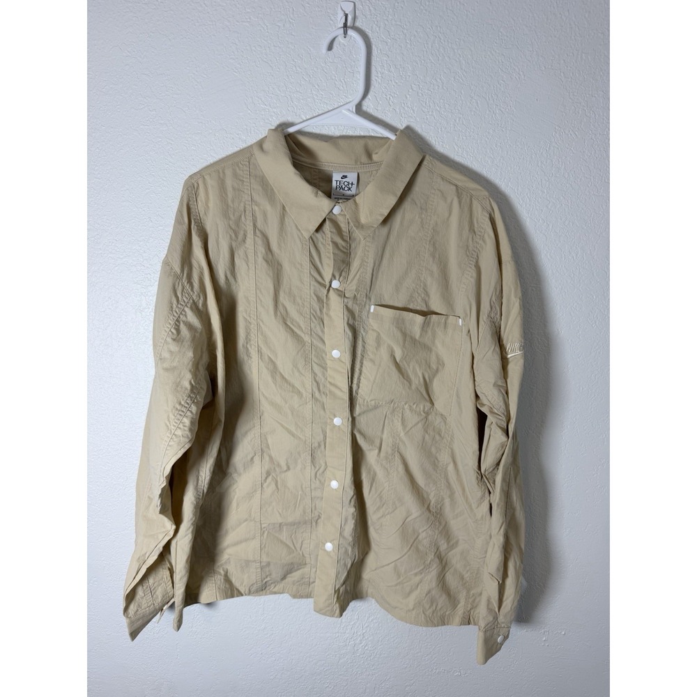 Nike Tech Pack Woven Long Sleeve Snap Button Shirt Beige Mens L FB7363-126 NWT